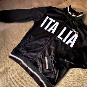 Italia zip up jacket from Italy!